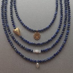 Colliers Blau